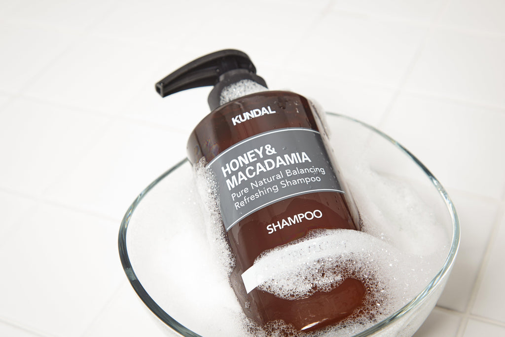 Kundal Honey & Macadamia Pure Natural Balancing Refreshing Shampoo 500ml #ACACIA MORINGA
