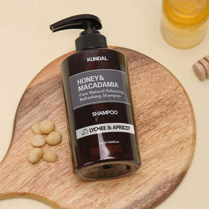 Kundal Honey & Macadamia Pure Natural Balancing Refreshing Shampoo 500ml #LYCHEE & APRICOT